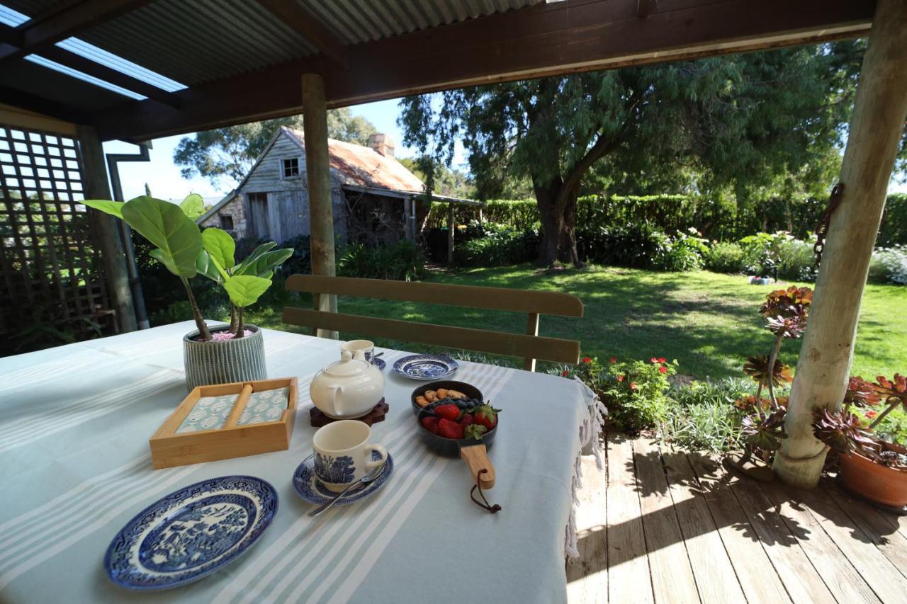 Cherry Plum Cottages พอร์ตแฟรี ภายนอก รูปภาพ