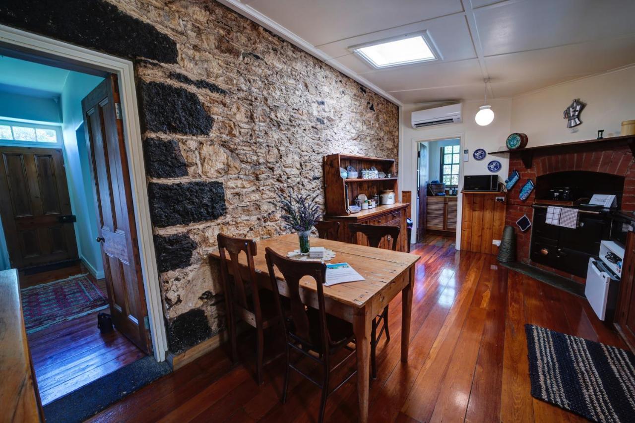 Cherry Plum Cottages พอร์ตแฟรี ภายนอก รูปภาพ